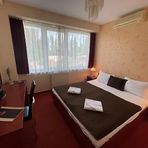 Hotel Canada, Budapeszt