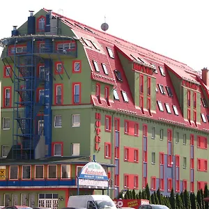 Hotel Polus, Budapeszt